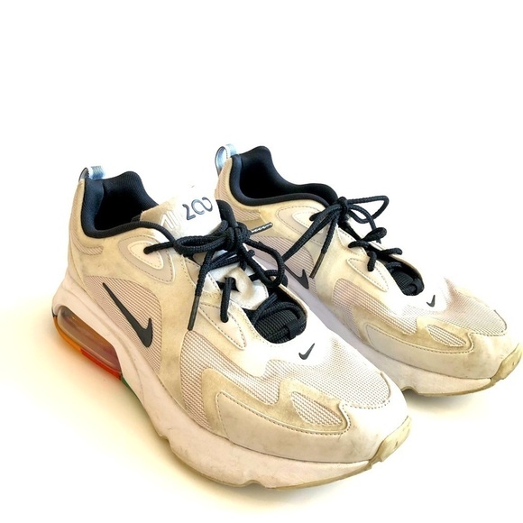 Nike runners Size 9.5 - Picture 1 of 5